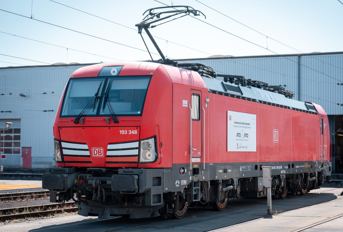 Premiere for future technology in rail freight transport: DB Cargo equips Europe's first locomotive for automated operation